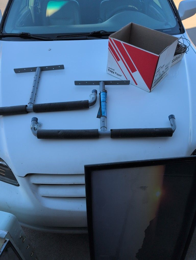 Adjustable Overhead Storage 