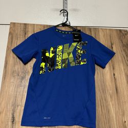 Nike T Shirt 