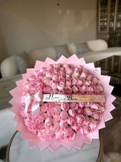 100 pink roses💐💕