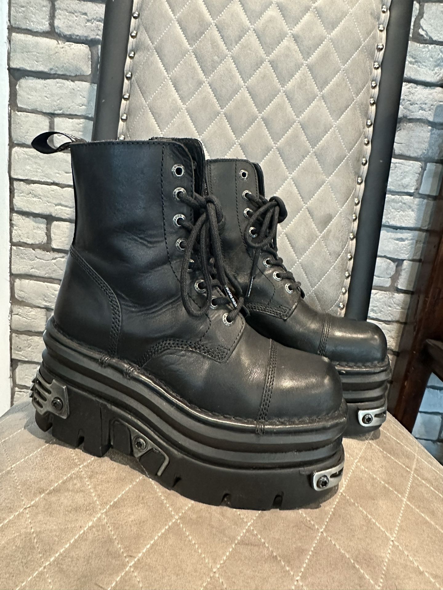 New Rock Boots Size 37 (Fits Like a 6.5-7)