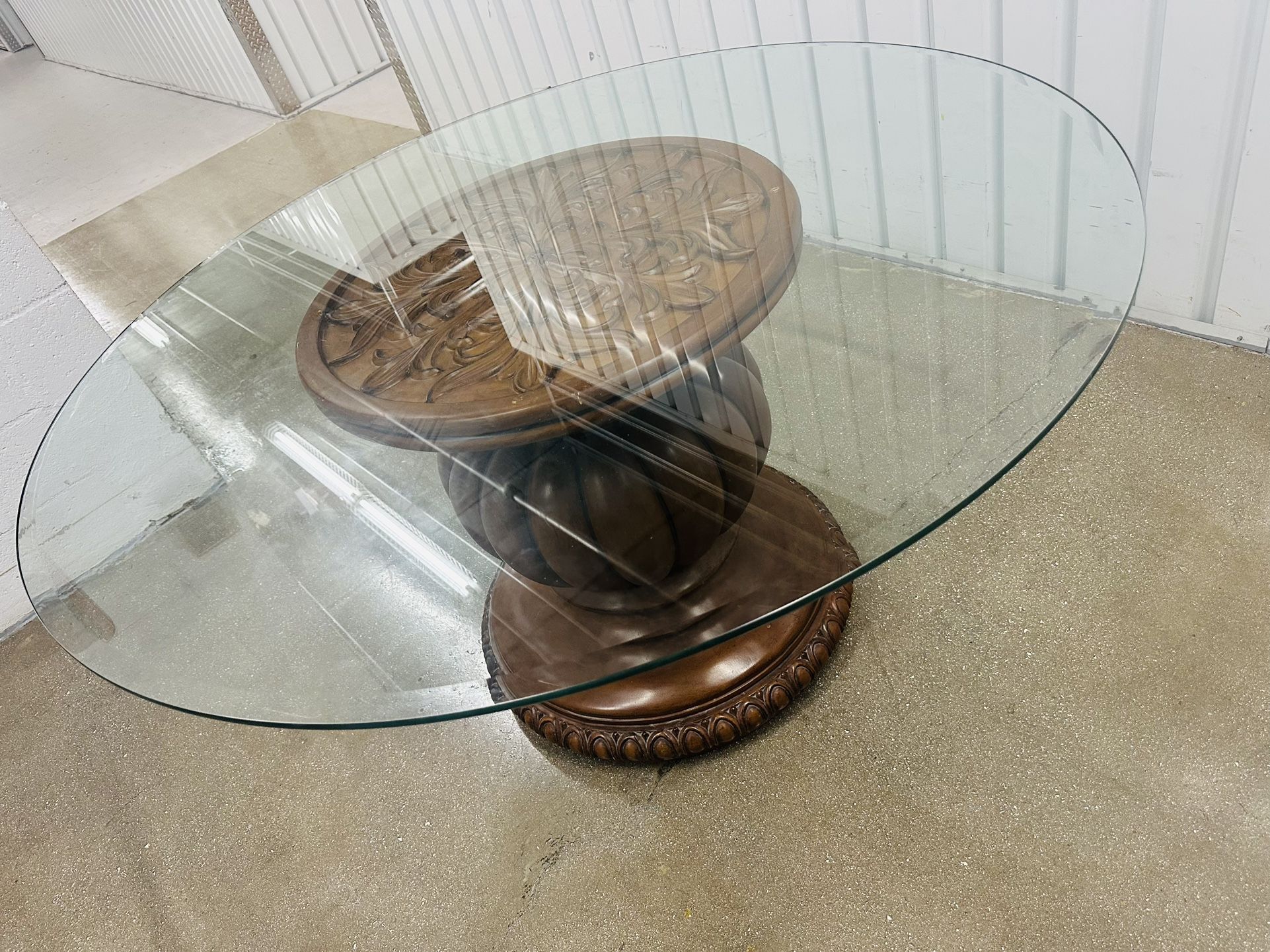 Dining Room Pedestal Table