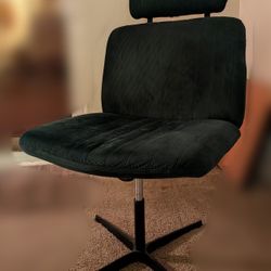 HoeuThien Swivel Accent Chair