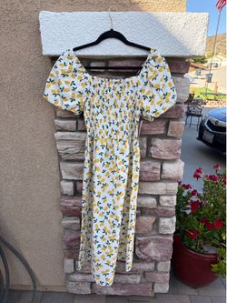 New dress size small