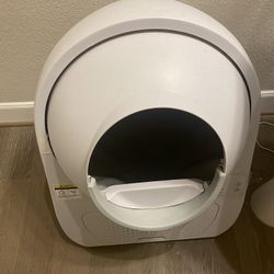 Self Cleaning Cat Litter Box