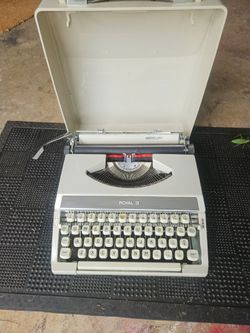 1970s Royal typewriter