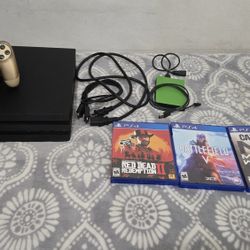 PLAYSTATION PRO 4