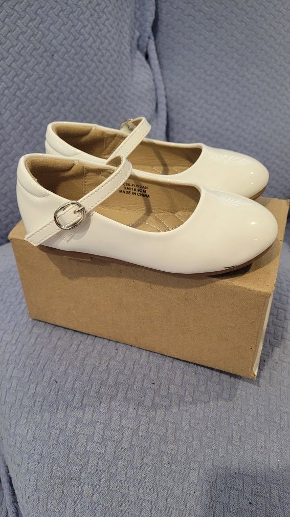 Girls Shoes Size 9