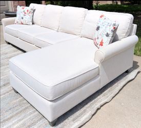L-Shaped Sectional Couch, DELIVERY AVAILABLE!!