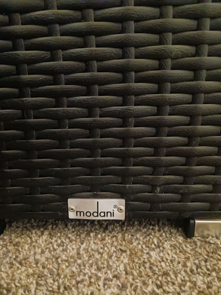 Modani Bedside Table Set