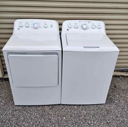 GE Washer and Dryer Set