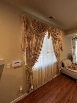 Style Fashion Curtain