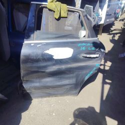 2016 Porsche Macan Left Rear Door