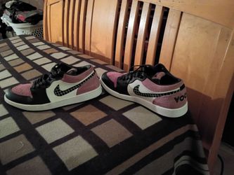 Nike shoes