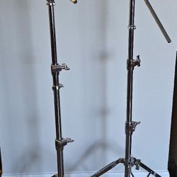 Stands Boom