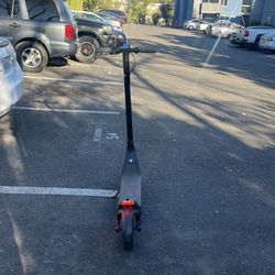 E scooter