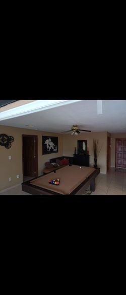 Pool table