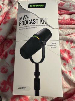 2 mics READ 🔽↘️⬇️🎤🎤Shure - MV7+ Podcast Microphone + Stand - USB-C