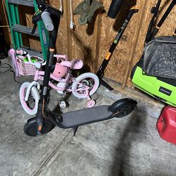 Ninebot Kickscooter F30 by Segway (only used for 29 miles)