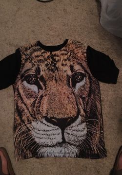 Tee shirt