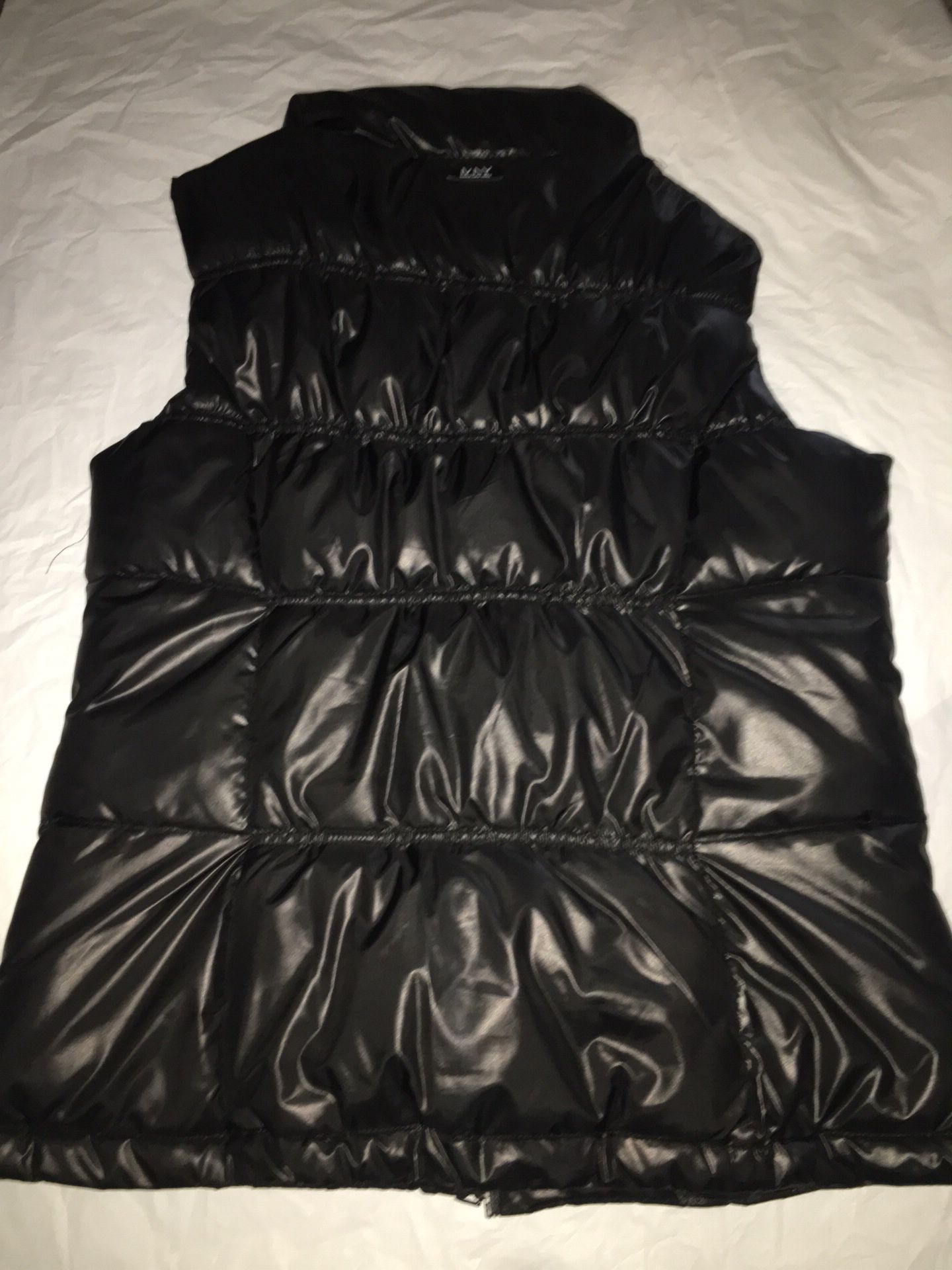 NY & Company Puffy Vest Women’s Large