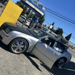 2005 Chrysler 300