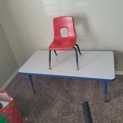 Escritorio Y Silla Para Niño