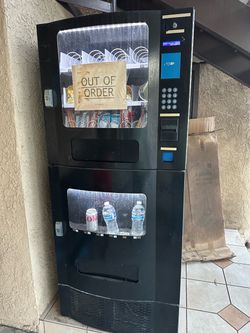 Seaga SM22 Combo vending machine