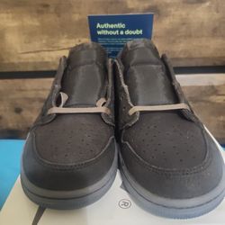 Travis Scott Velvet Brown 