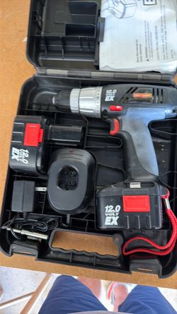 Craftsman 12V cordless drill w/ case