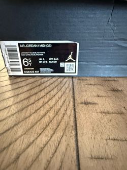 Jordan 1 mds / color University blues / Black