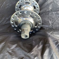 Schwinn front hub 1980 polished