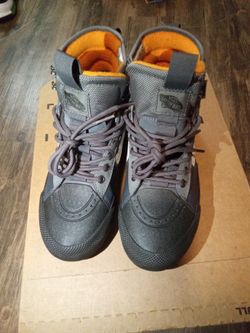 Vans GorTex Size Mens 6.5. Women 8.0