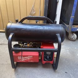 Milwaukee M18 Fuel 18V Brushless Cordless 2Gal. Compact Quiet Compressor (Tool Only)
