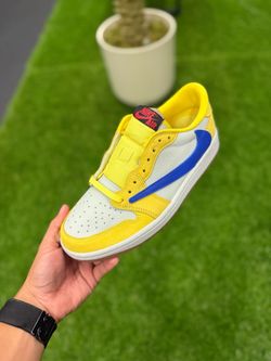 Jordan 1 Retro Low OG SP Travis Scott Canary
