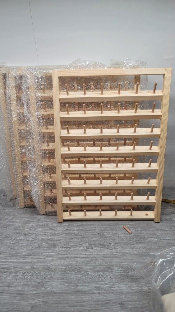 Wooden Thread Spools Holder