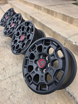 18" Toyota Tundra TRD PRO BBS forged wheels