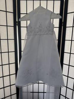 David’s Bridal Flower Girl Dress
