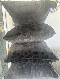 4 Big Square Pillows