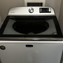 Maytag Top loaded washer 