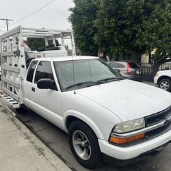 2003 Chevy S-10  4.3L V6