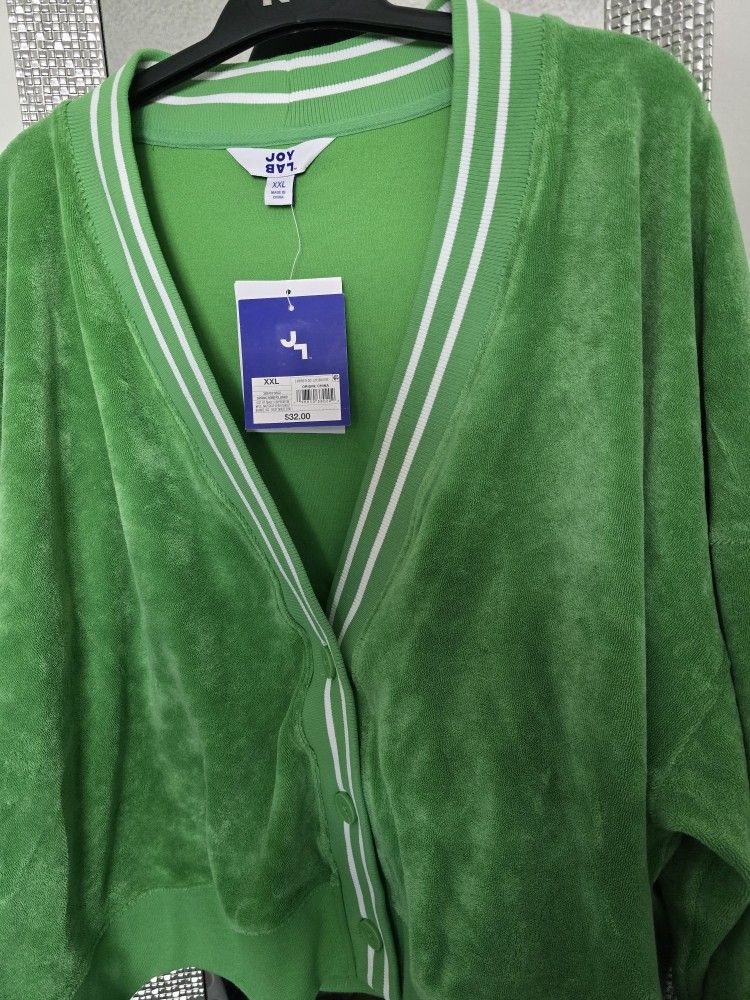 Sueter Corto De Manga Larga Verde Para Mujer Medida XXL