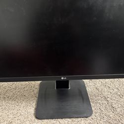 LG 29 inch monitor Ultra Wide Monitor For Only $90