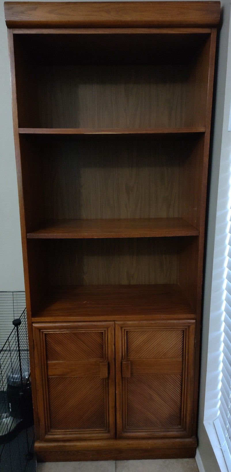 Real Wood Bookcase Book Shelf with Cabinet