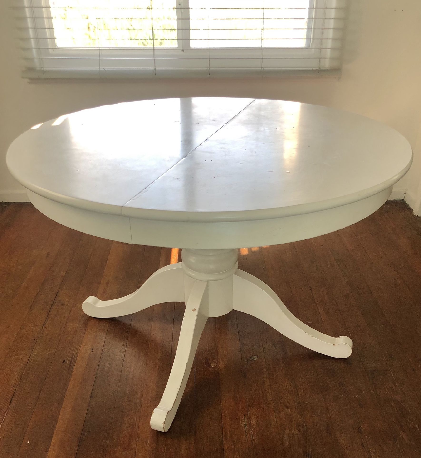 Vintage White Table