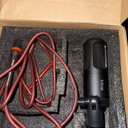 Brand New Fifine Xlr Microphone Comes With Chord 