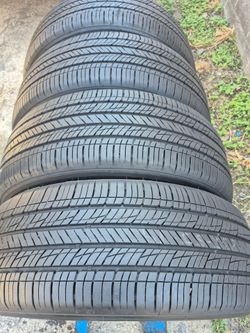 235/55/19 kumho crugen