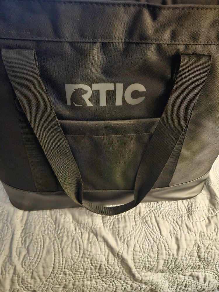 Rtic Cooler