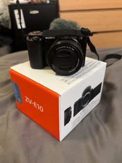 Sony Alpha ZV-E10 APS-C Mirror less Vlog Camera with 16-50mm Lens Black