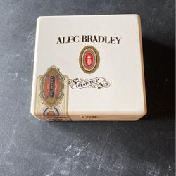 Alec Bradly Connecticut Cigar Box