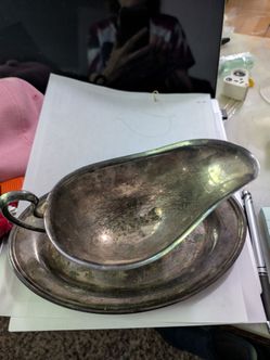 Silver plated gravy boat
